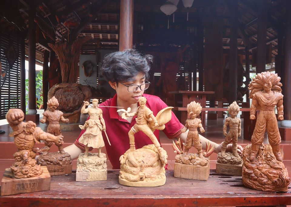 【木雕】越南年輕木雕師傅手雕動漫公仔技法驚人